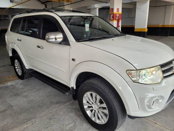 MITSUBISHI PAJERO DAKAR 3.5 HPE 7 LUGARES 4X4 V6 24V FLEX 4P AUTOMÁTICO